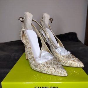 Gianni Bini - Lulaatwo Color: Sandgold